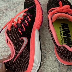 Nike Women's Running Shoes - Black and Pink